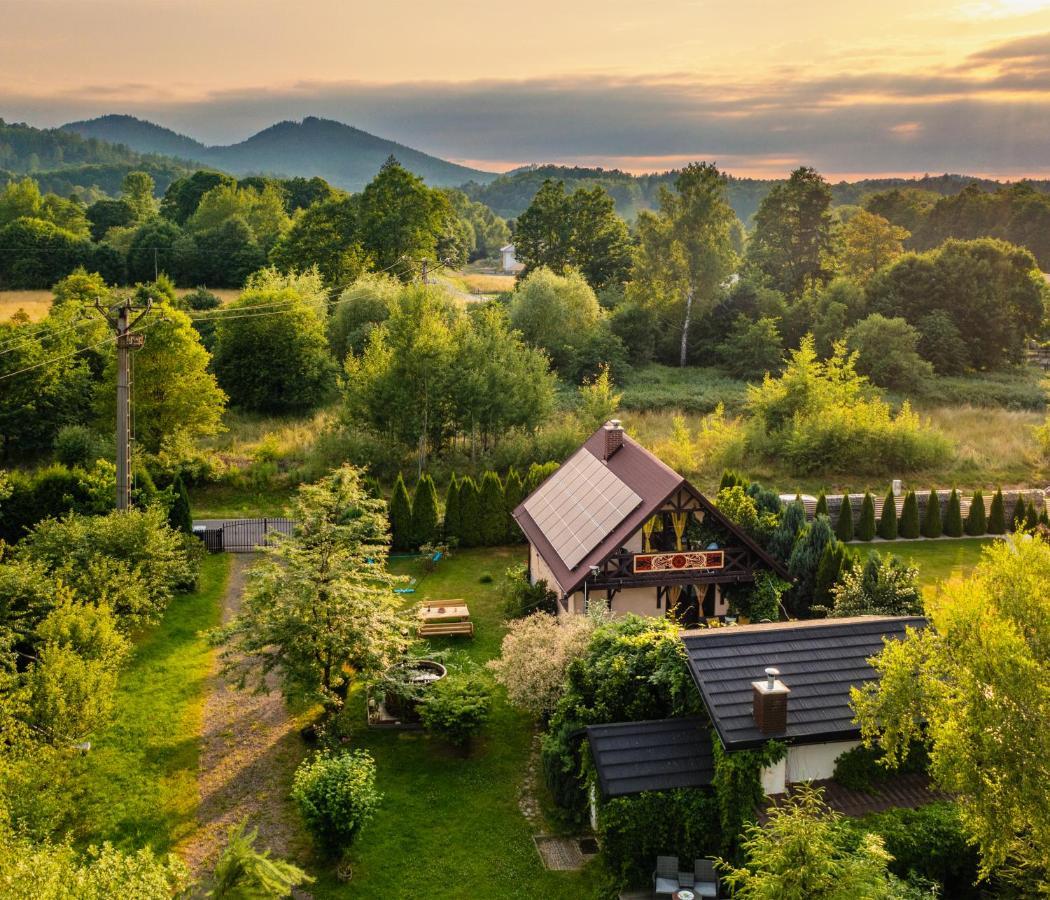 Smyrkowy Dom Z Kominkiem Z Goraca Balia Kolo Karpacza Janowice Wielkie Dış mekan fotoğraf