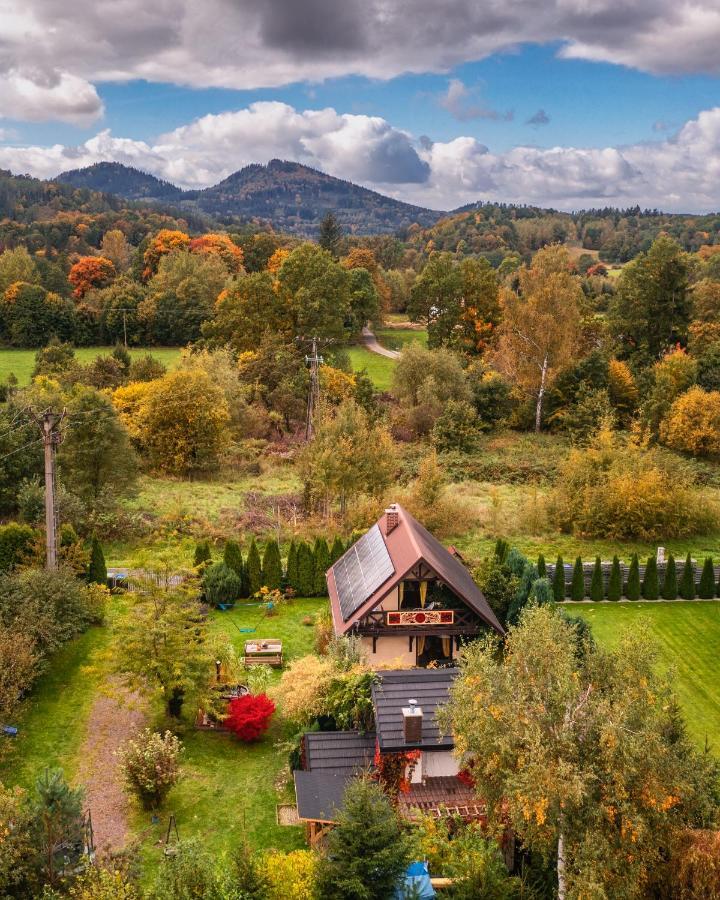Smyrkowy Dom Z Kominkiem Z Goraca Balia Kolo Karpacza Janowice Wielkie Dış mekan fotoğraf