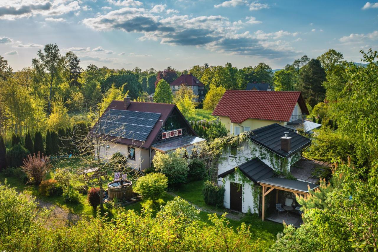 Smyrkowy Dom Z Kominkiem Z Goraca Balia Kolo Karpacza Janowice Wielkie Dış mekan fotoğraf